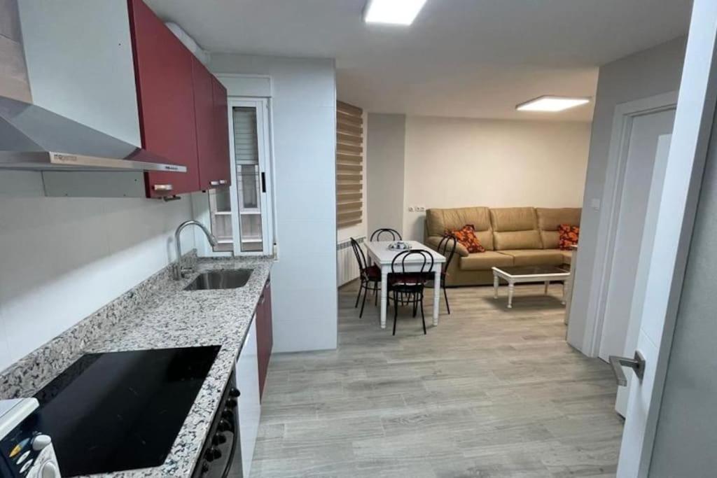 Ferienwohnung Piso Turistico Avda Del Castillo Ponferrada Exterior foto